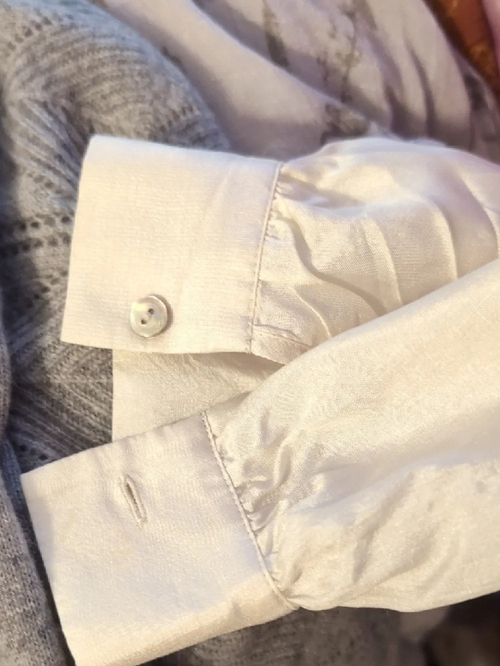 Eileen Fisher Light Cream Silk-Blend Button-Up Shirt - Picture 4 of 5